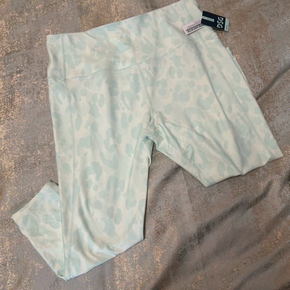 DSG Women's Light Blue Leopard Activewear Yoga Leggings Size 2XL